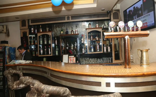 OYO 28447 Hotel India Pride