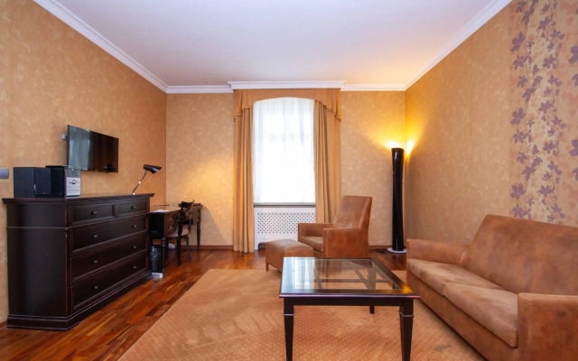 Skaritz Hotel & Residence