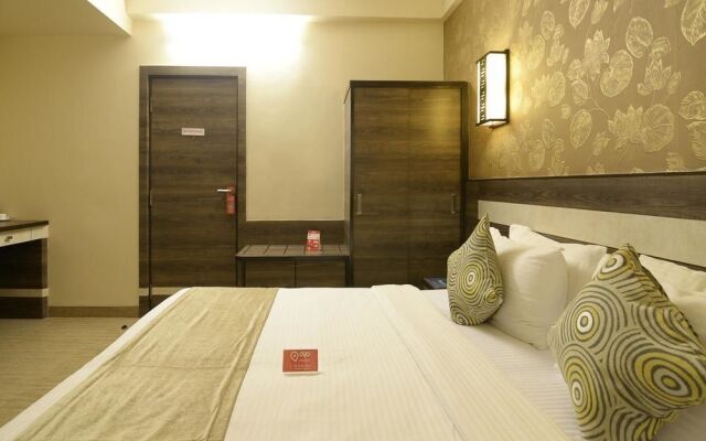 OYO 2068 Hotel La Grace