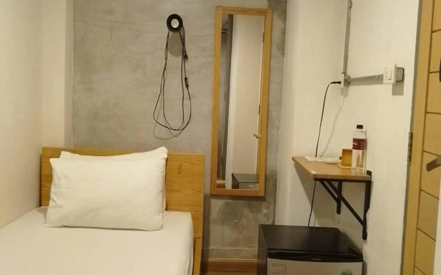 ORA Hostel Bangkok