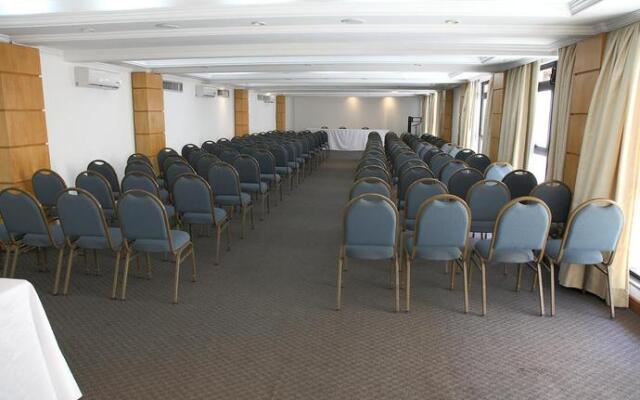 Boulevard Central Canasvieiras Hotel