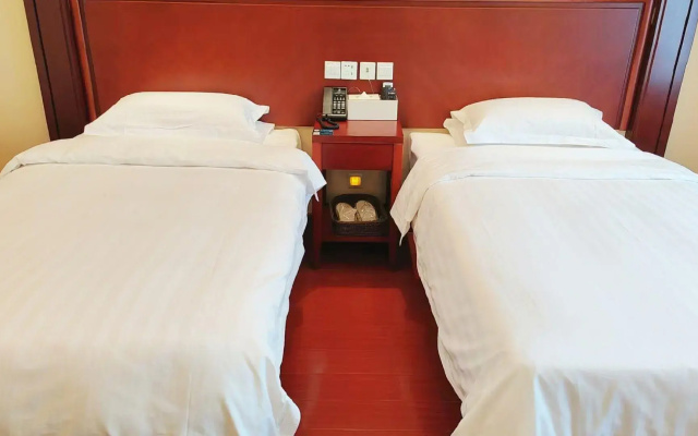 GreenTree Inn Beijing Lin Cui Road Business