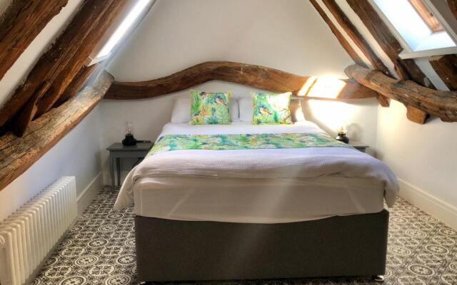 3 The Olde Barn Apartments