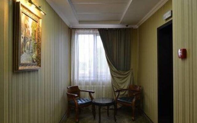 Tsargrad Hotel