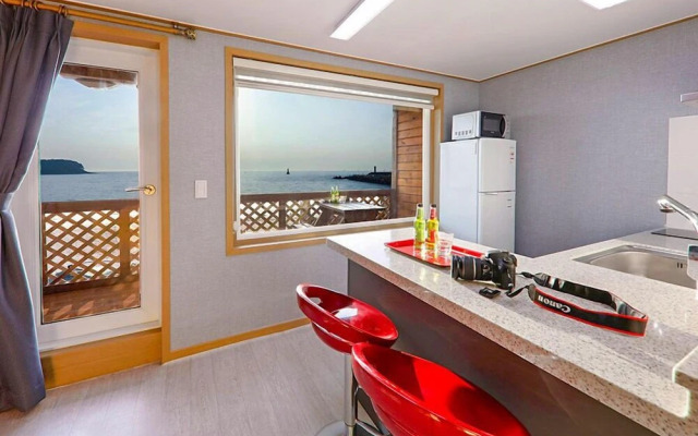 Musangpo Sunset Beach Pension