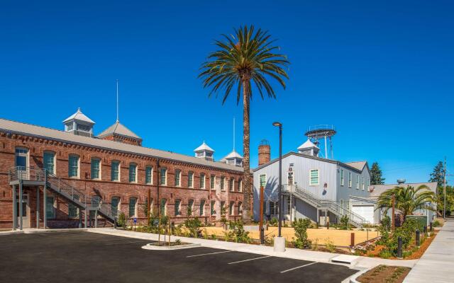 Hampton Inn Petaluma, CA