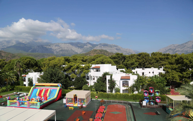 Emelda Sun Club Hotel
