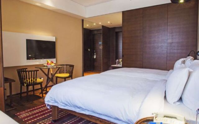 Manyue Select Holiday Hotel