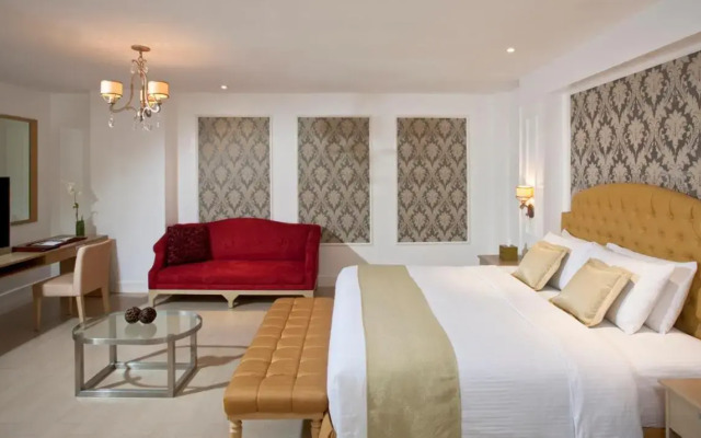 Hotel St Ellis