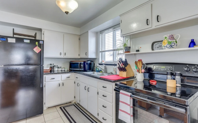 Dog-friendly Denver Apartment w/ Shared Yard!