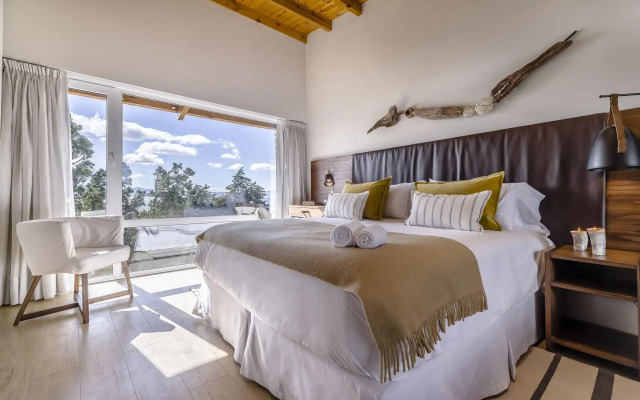 Aguila Mora Suites & Spa