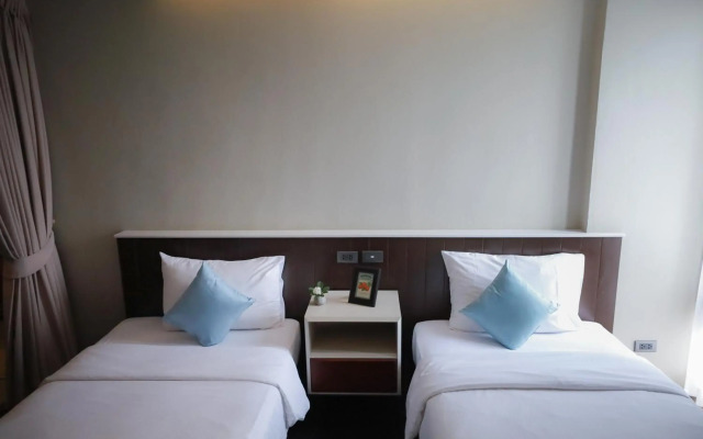 Balcony Courtyard Si Racha Hotel & Serviced Apartments