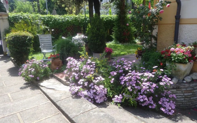 The Phoenix Bed&Breakfast