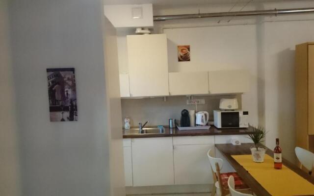 Délibáb Apartment