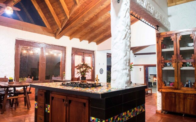 Casa Pernia