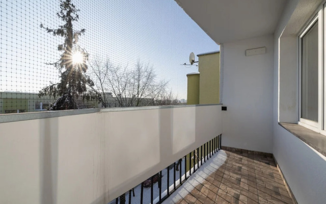 Two-bedroom Strzelców 9 by Renters