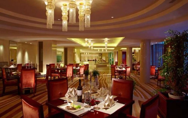 New Century Fengming Resort Zaozhuang