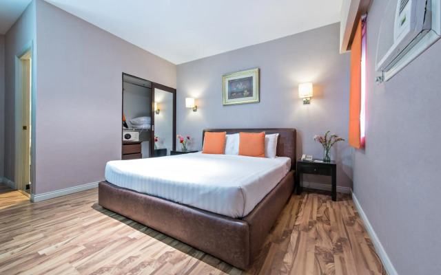 Court Meridian Hotel and Suites