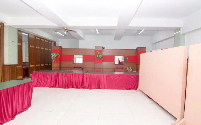 Capital O 2205 Hotel 3 Intan