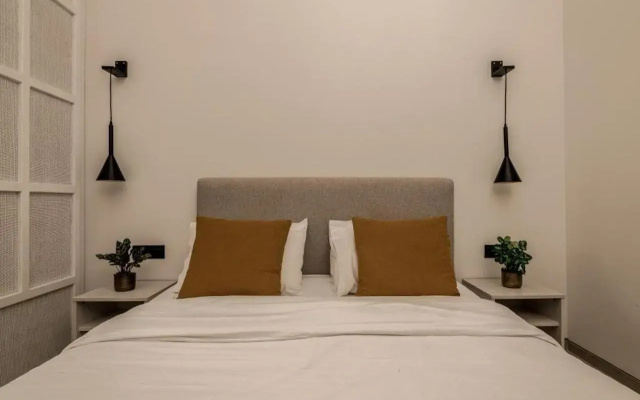 New Beach Hotel