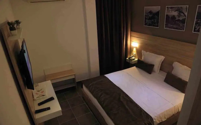 Mondial Hotel