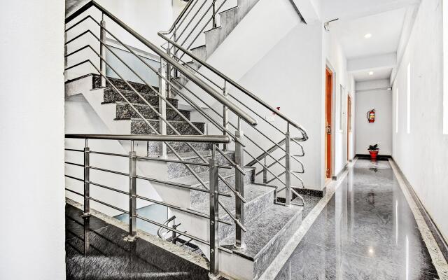 FabHotel The Sun Suites