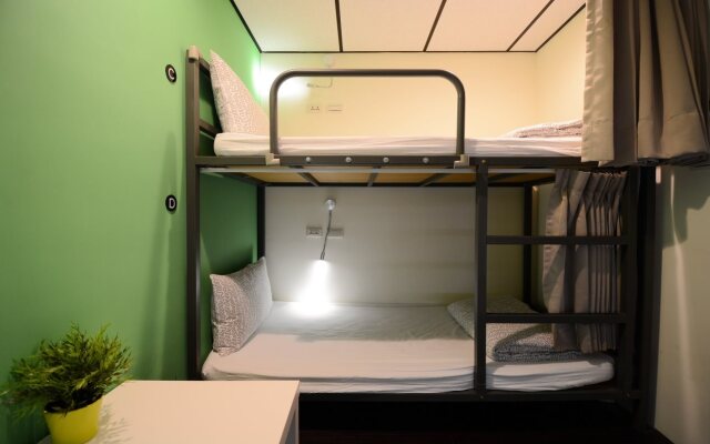 Sleep Taipei Hostel