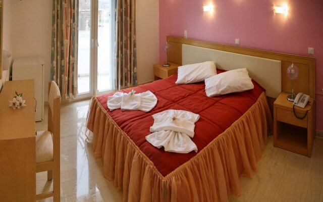 Theofilos Classic Hotel