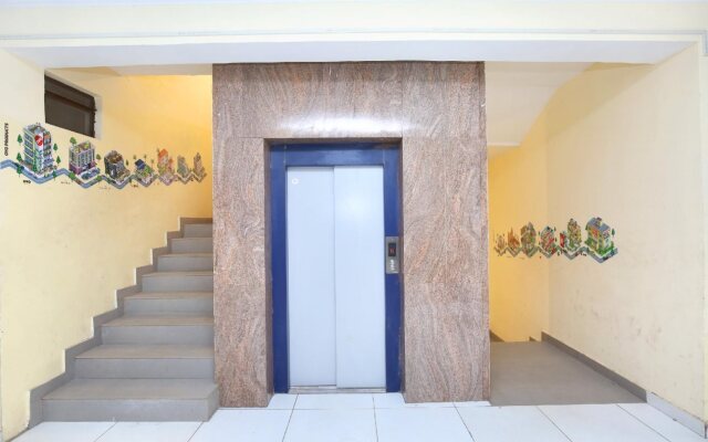 OYO 14823 Skyheights