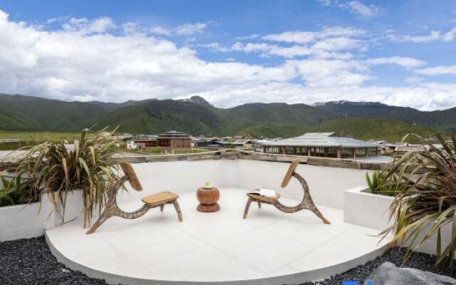 ShangriLa Songjianyunyue Holiday Hotel