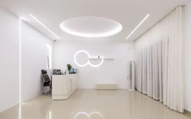 Moonye • Yuetang Design Guesthouse (Haitang Bay)