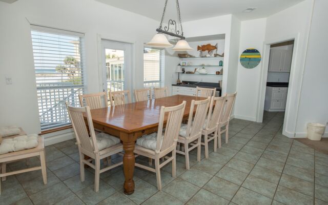 The Castle Destin - 4 Br Home