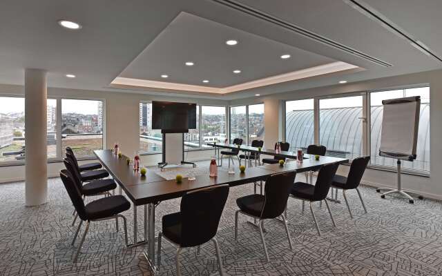 Park Inn by Radisson Brussels Centre Midi