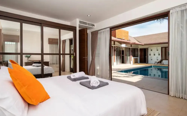 Spacious Private 4 BR Villa With a Working Office