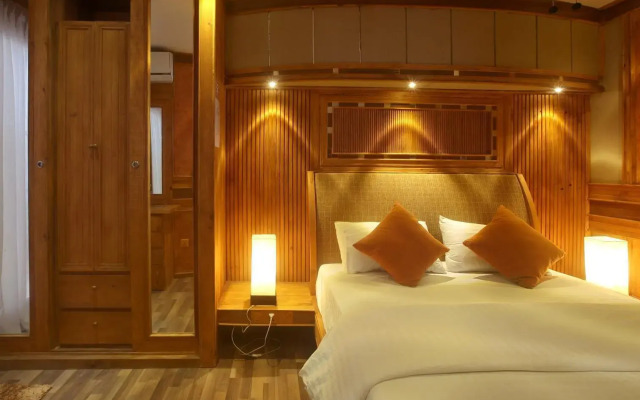 Eureka Serenity Athiri Inn