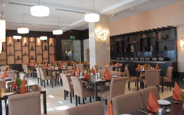 Ramada Encore by Wyndham Statue of Unity