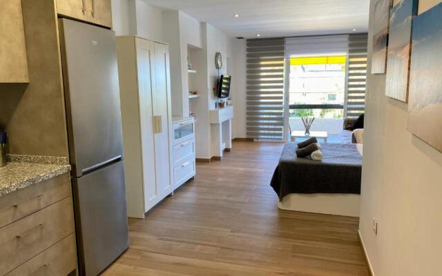 Golden Mile Studio - EaW Homes