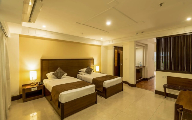 Hotel Ivory Tower