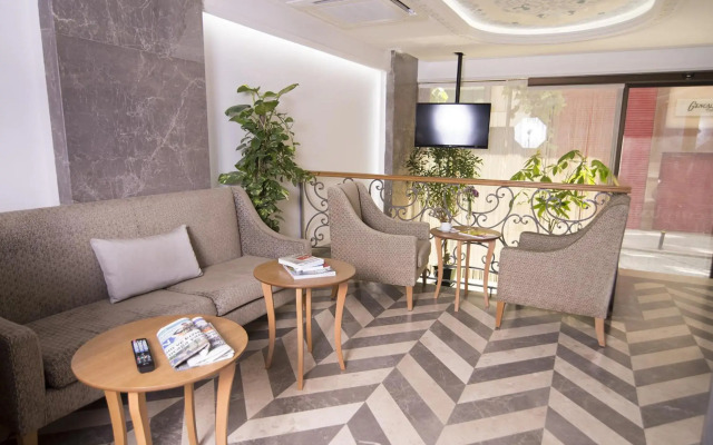 Cumbali Suite