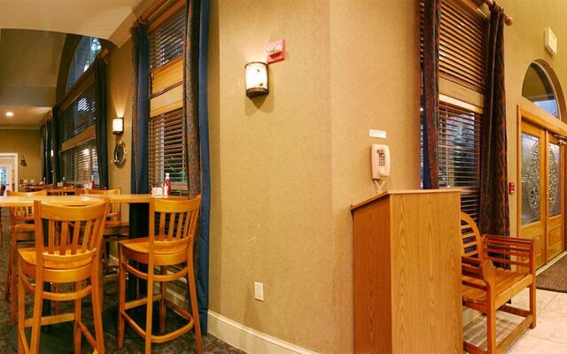 Mainsail Tampa Extended Stay