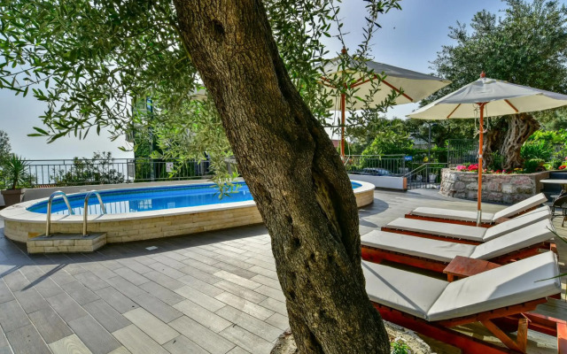 Apartments Kentera