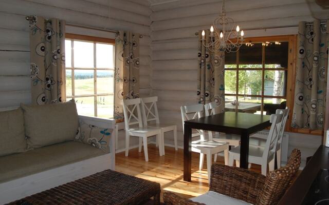 Revontuli Resort Cottages