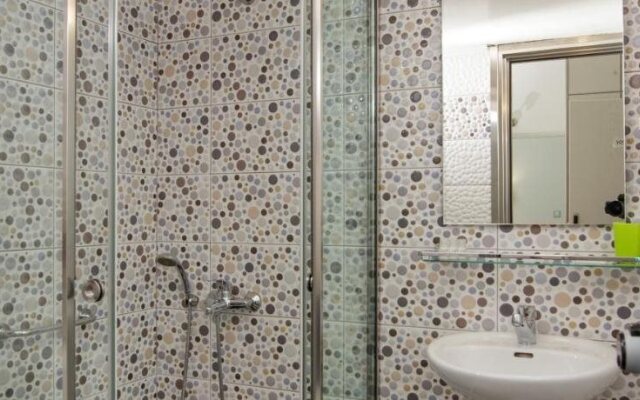 Ideon Hotel