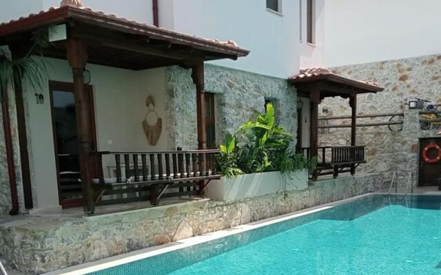 Okapi Suites