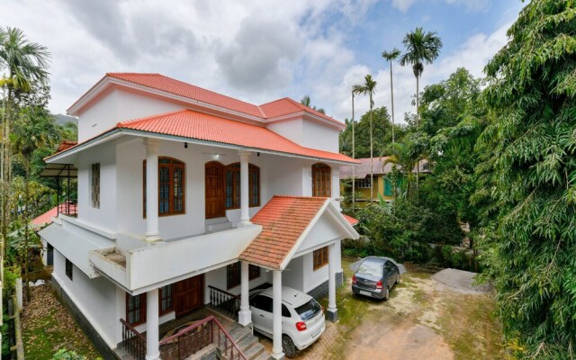 OYO 17351 Home Hill View 2BHK Chembothara