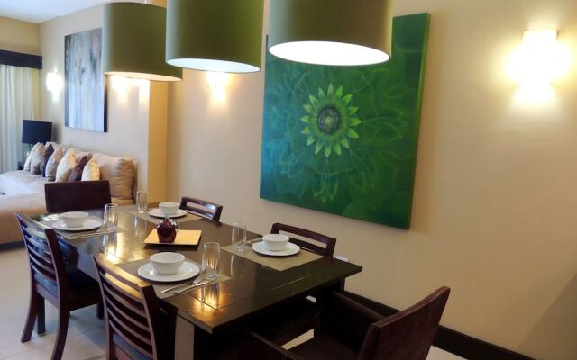 Aldea Thai by Ocean Front