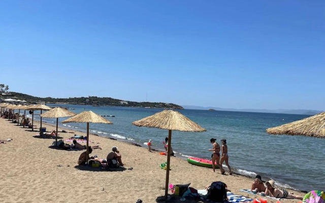 Kavouri Seaside Luxury Bungalow