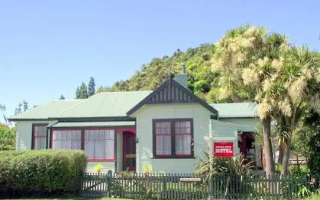 The Station House Motel