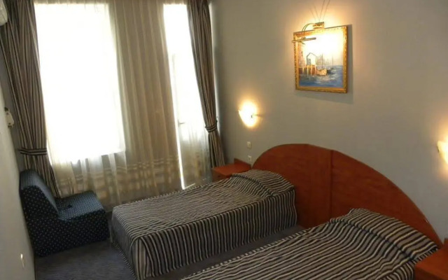 Three Dolphins Family Hotel