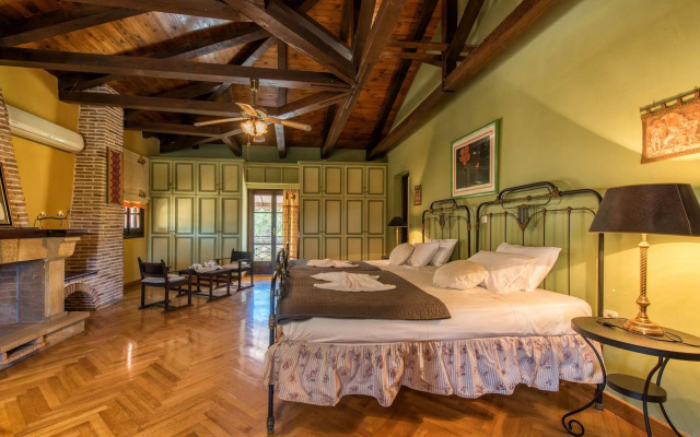 Sarakino The House of Literature